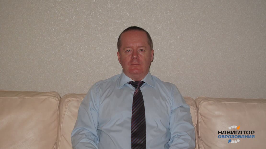 Не адаптивная она, а адаптированная или нет у нас такой специальности